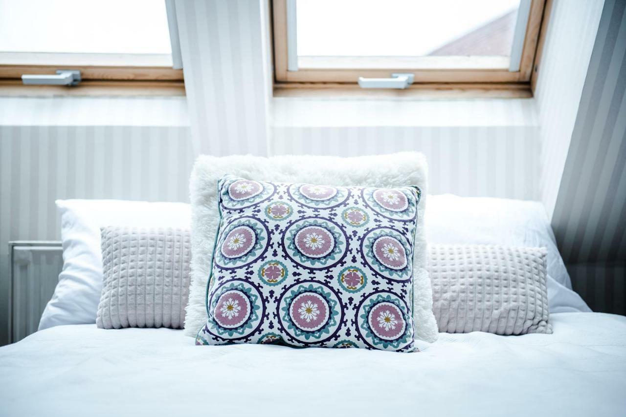 Apartament Hollo - Private Garage - A/c